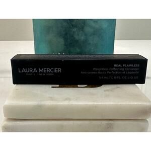 Laura Mercier NIB Real Flawless Weightless Perfecting Concealer 4N2 0.18 fl oz